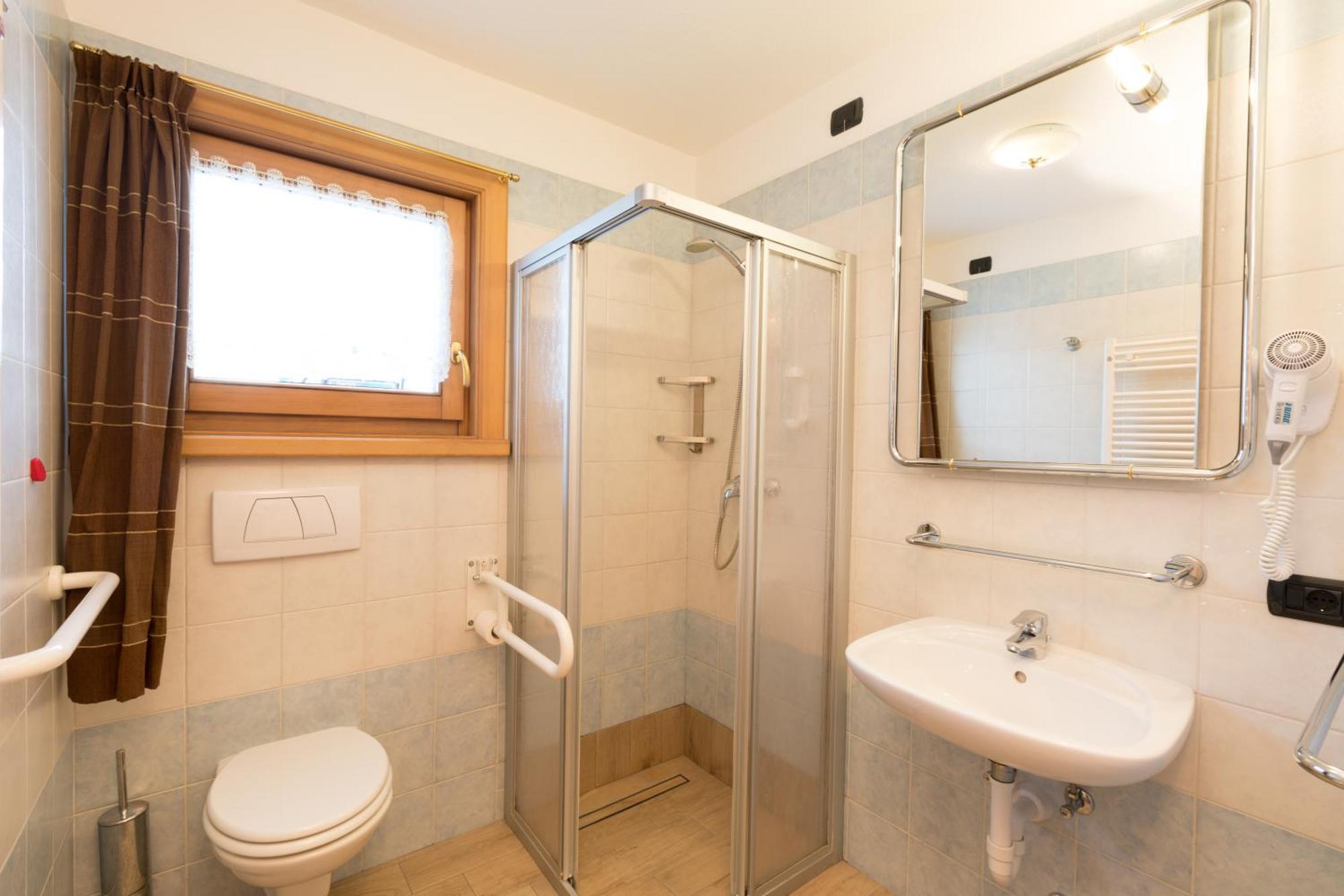 Hotel Champagne Livigno Exterior foto