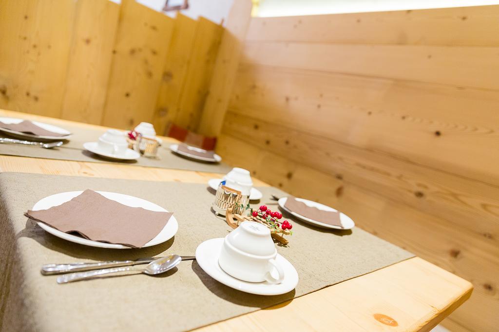 Hotel Champagne Livigno Exterior foto